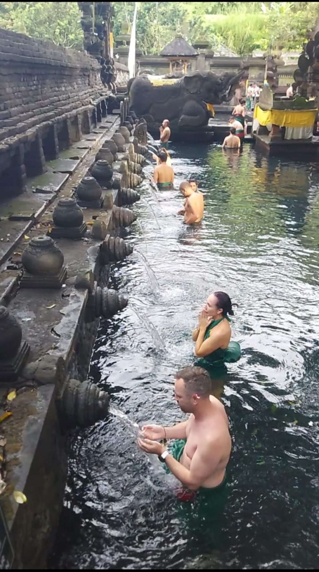 Tirta Empul Purification Ceremony — photo 2